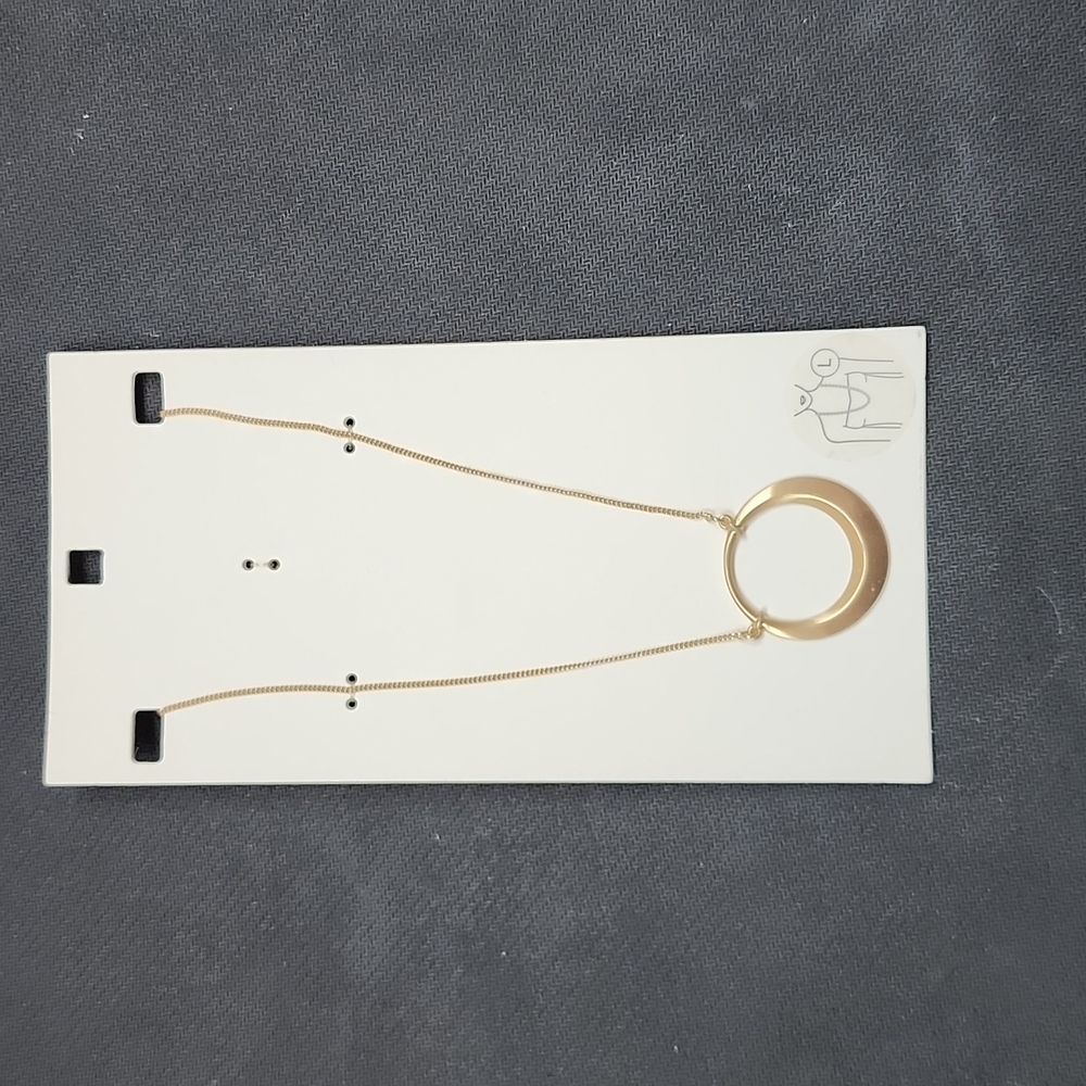 Gold neclace